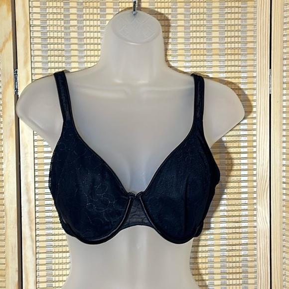 Black Satin and Mesh Jacquard Print Underwire Bra Brand Unknown See Measurements - Picture 1 of 16